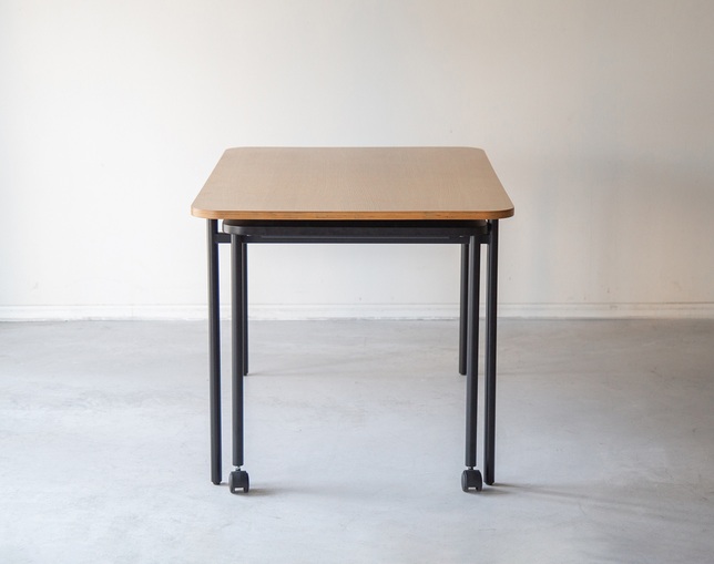 NOWHERE LIKE HOME(ノーウェアライクホーム) Dining Table KAPELLⅡの写真