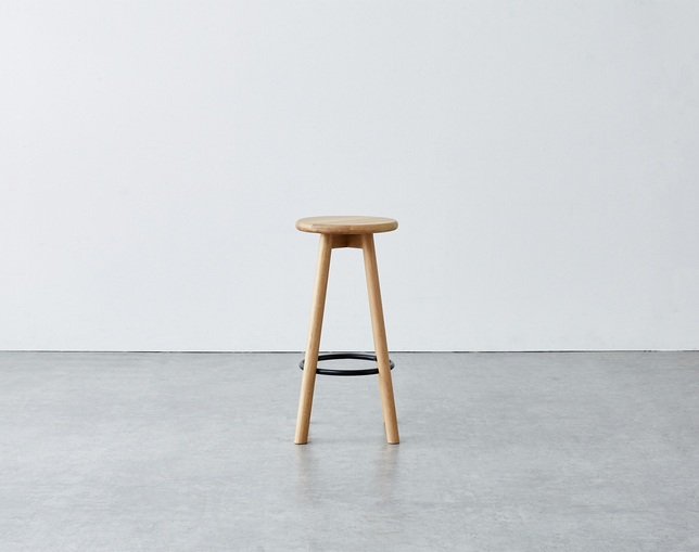 NOWHERE LIKE HOME(ノーウェアライクホーム) Stool AINOの写真
