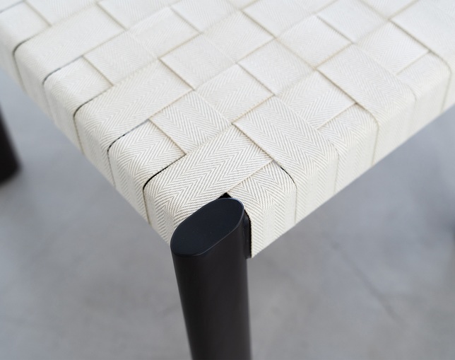 NOWHERE LIKE HOME(ノーウェアライクホーム) Dining Chair LIPSの写真