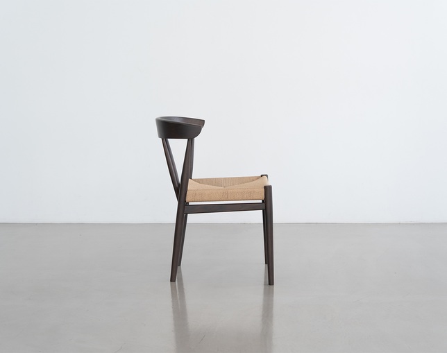 NOWHERE LIKE HOME(ノーウェアライクホーム) Dining Chair FAWNの写真