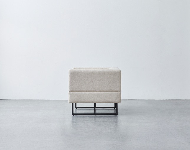 NOWHERE LIKE HOME(ノーウェアライクホーム) Sofa OLDIEの写真