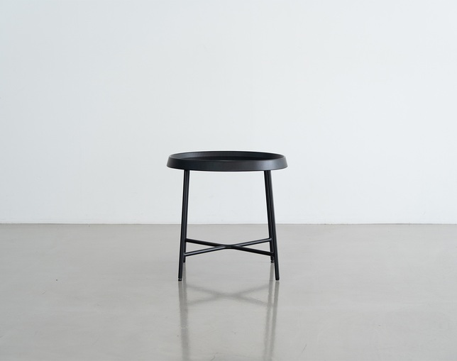 NOWHERE LIKE HOME(ノーウェアライクホーム) Side Table PENTEの写真