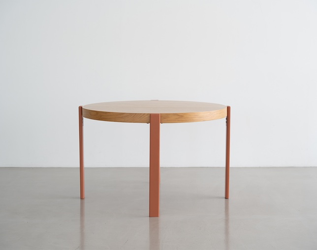 NOWHERE LIKE HOME(ノーウェアライクホーム) Dining Table KIPPの写真