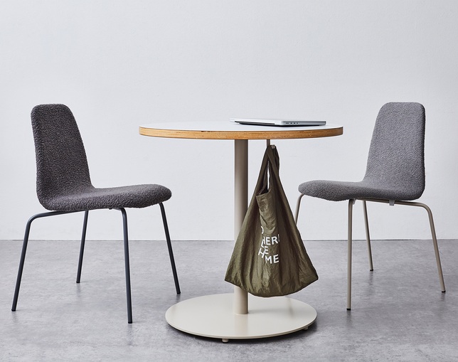 NOWHERE LIKE HOME(ノーウェアライクホーム) Cafe Table NOMULの写真