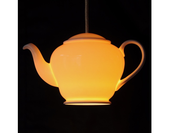 ORIGINAL BTC(オリジナルビーティーシー) Tea 3 Pendant Lightの写真