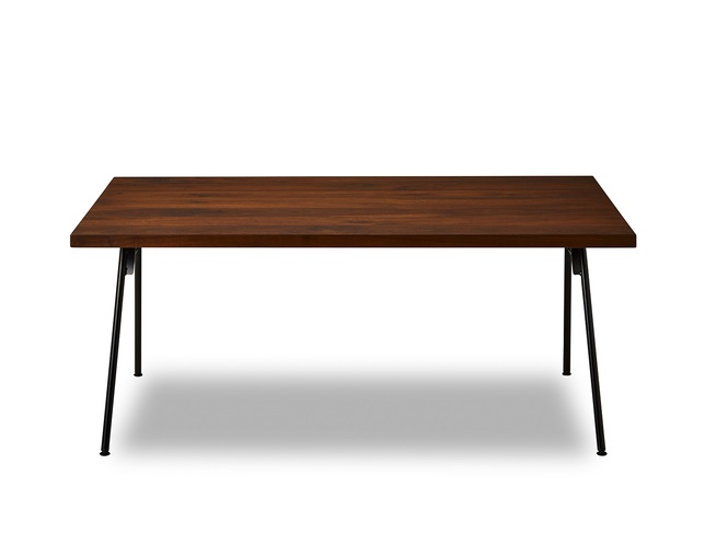 ニッポネア(NIPPONAIRE) DINING TABLE KABUTOの写真