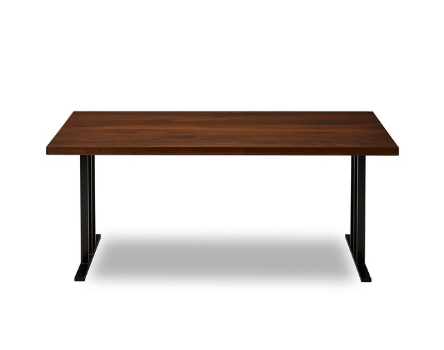 ニッポネア(NIPPONAIRE) DINING TABLE KABUTOの写真