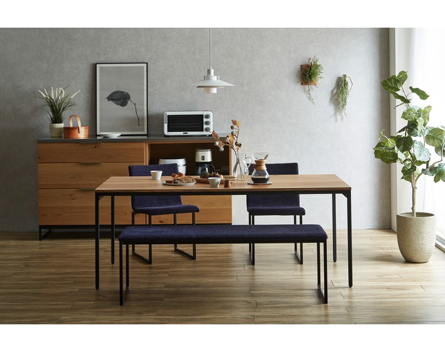 ニッポネア(NIPPONAIRE) DINING TABLE DOWANの写真
