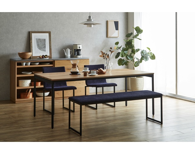 ニッポネア(NIPPONAIRE) DINING TABLE DOWANの写真