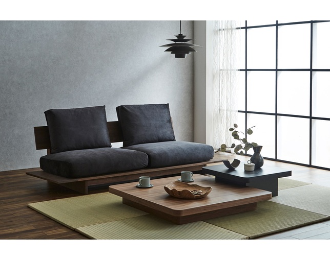 ニッポネア(NIPPONAIRE) CENTER TABLE BALEINEの写真