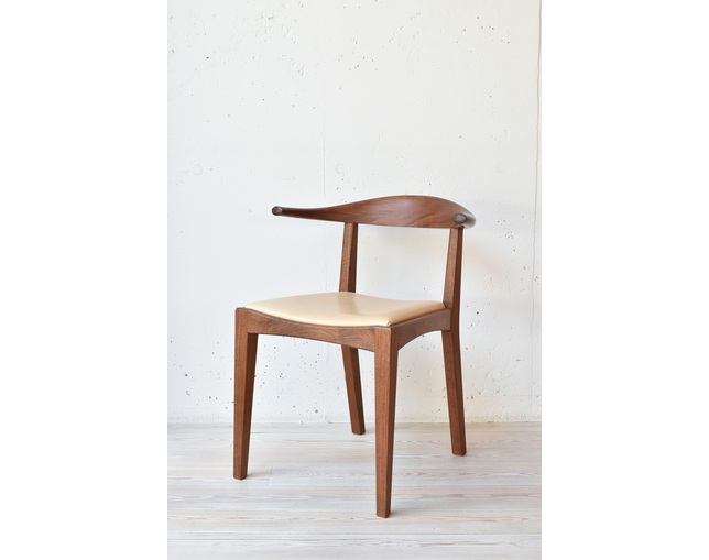 ウッドユウライクカンパニー アイ チェア クッションの写真