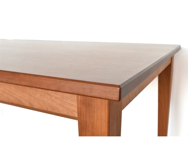 ウッドユウライクカンパニー バンビ テーブル 1型の写真