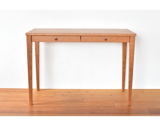 ウッドユウライクカンパニー すずらん デスクの写真