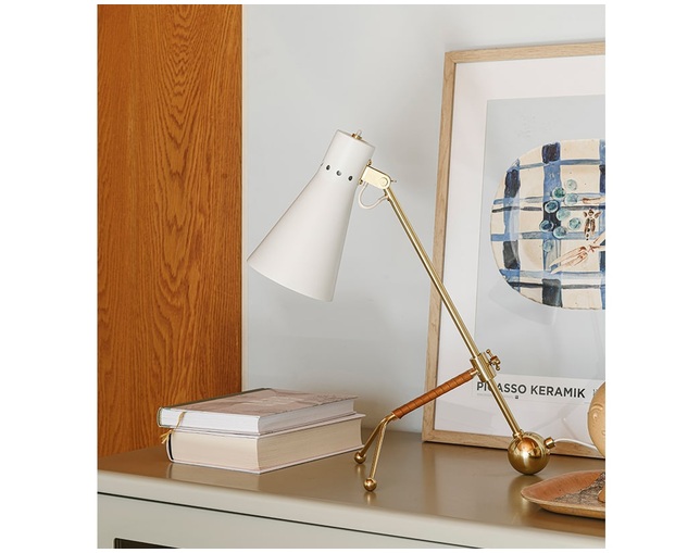 INNOLUX(イノルクス) Tapio Table Lampの写真