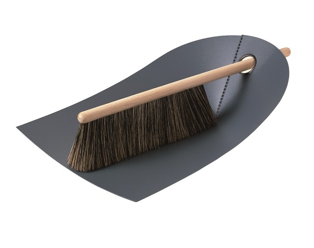 ノーマンコペンハーゲン(normann COPENHAGEN) Dustpan & Broomの写真