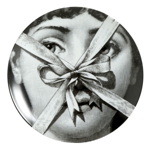 Fornasetti セット Wall plate Tema e Variazioni n.368 in White/Black | Fornasetti®