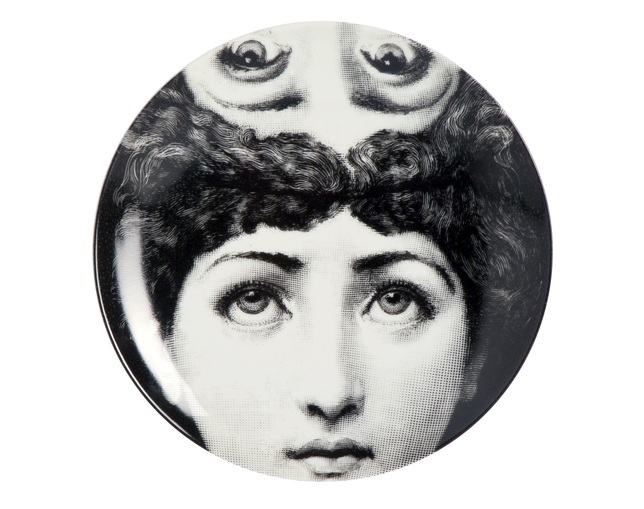 FORNASETTI(フォルナゼッティ) Wall plate Tema e Variazioni n°285 black/whiteの写真
