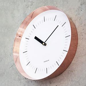 廃版品 BRAUN BNC006 MSF(新品未開封)1 ブラウン 電波式掛時計 BRAUN BNC006 MSF 廃盤品 保証書付