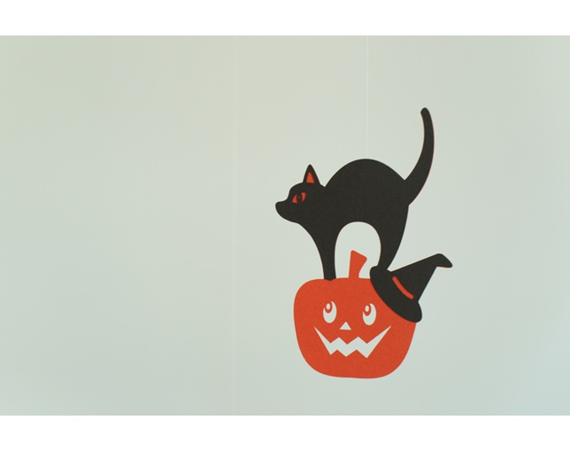 マニュモビールズ(Manu Mobiles) ハロウィンの夜の写真