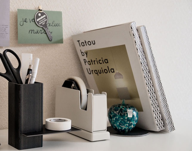 アマブロ(amabro) FORM × amabro / BOOKENDの写真