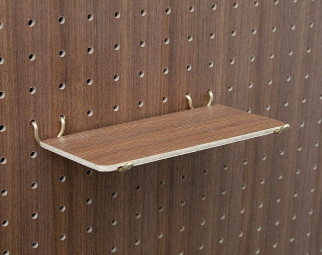 アマブロ(amabro) PEG TRAY / Walnut(S)の写真