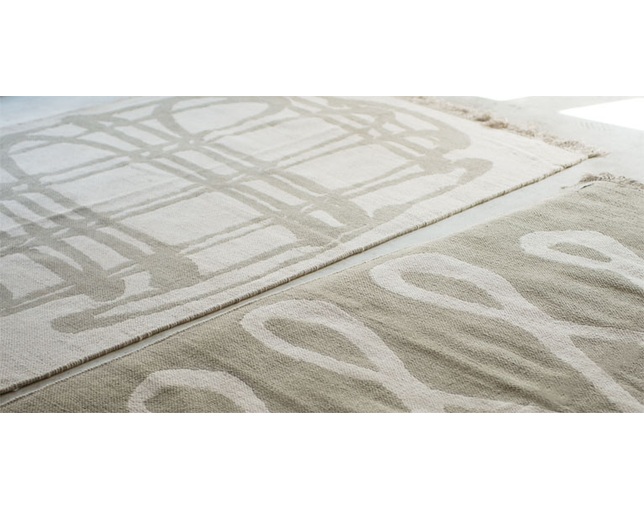 アマブロ(amabro) FOLK ART RUG / リビング の写真