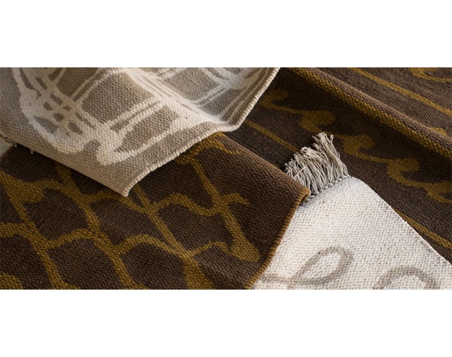 アマブロ(amabro) FOLK ART RUG / リビング の写真