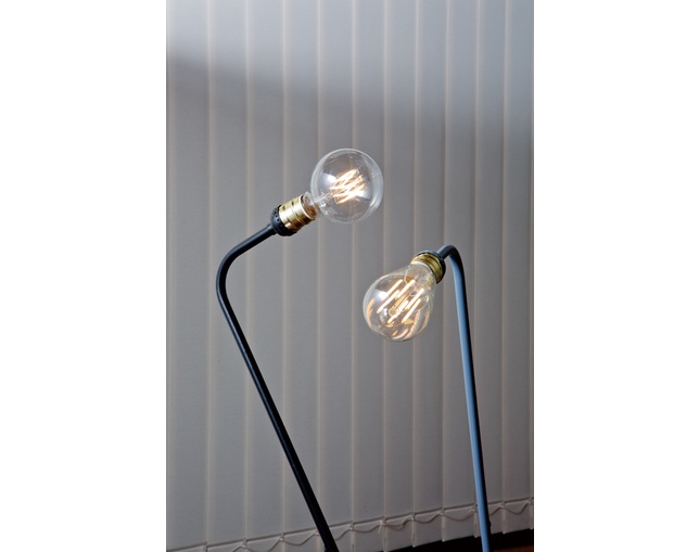 HERMOSA(ハモサ) FINO DESK LAMPの写真