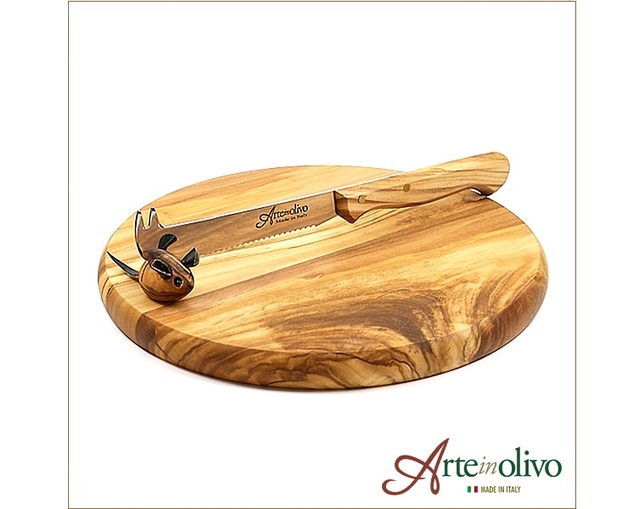 Arte in Olivo(アルテインオリーボ) [Arteinolivo] チーズナイフ付きラウンドカッティングボード の写真