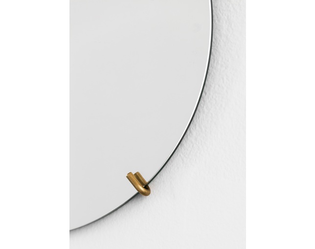 MOEBE(ムーベ) WALL MIRROR 70cm Blackの写真