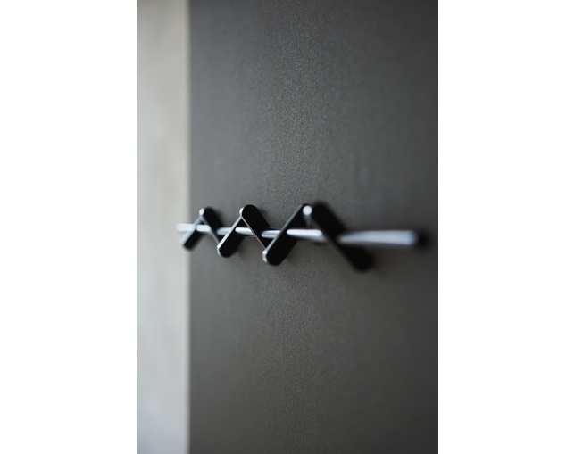MOEBE(ムーベ) COAT RACK 40cm CHROMEの写真