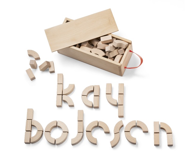 カイ・ボイスン デンマーク(KAY BOJESEN DENMARK) アルファベットブロックスの写真