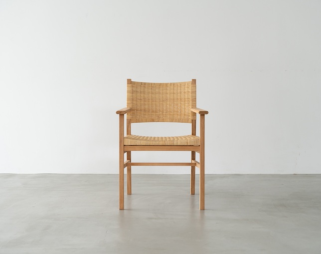 アンドクラフト(&Craft) Dining Chair TUSKER Arm Rattanの写真