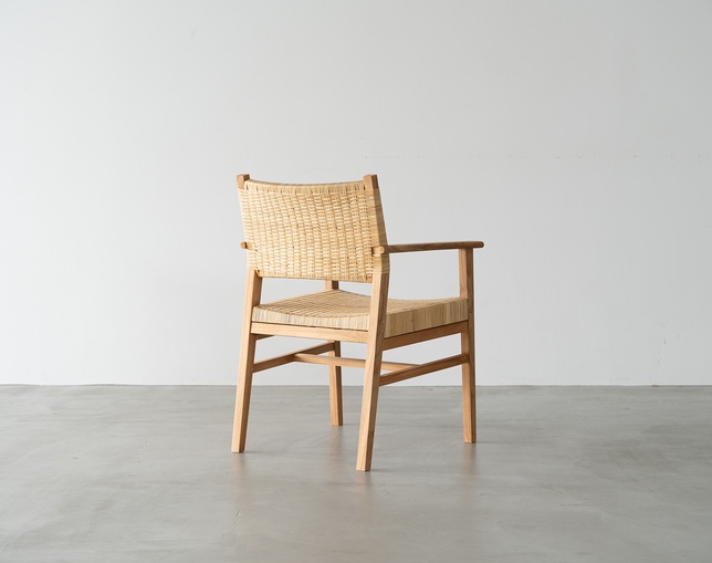 アンドクラフト(&Craft) Dining Chair TUSKER Arm Rattanの写真