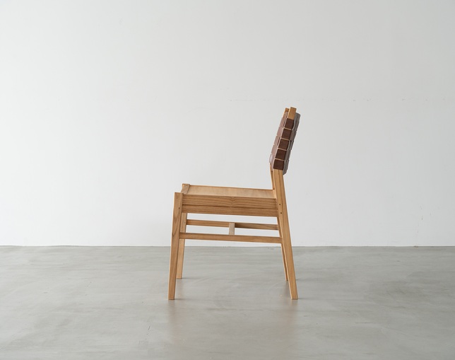 アンドクラフト(&Craft) Dining Chair TUSKER Armless Leatherの写真