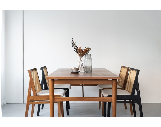 アンドクラフト(&Craft) Dining Table SKAVEの写真