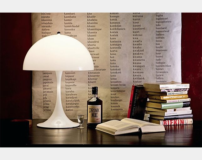 ルイスポールセン(Louis Poulsen) Panthella Tableの写真