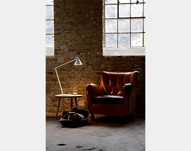 ルイスポールセン(Louis Poulsen) NJP Tableの写真