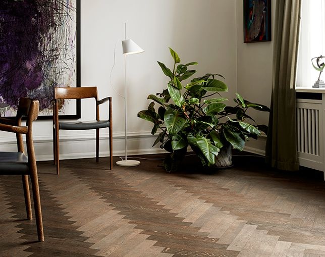 ルイスポールセン(Louis Poulsen) Yuh Floorの写真