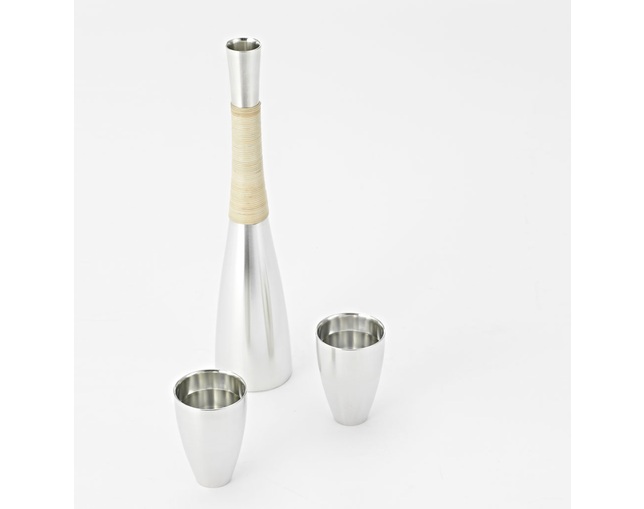 METAPHYS(メタフィス) 錫製酒器「gekka」の写真