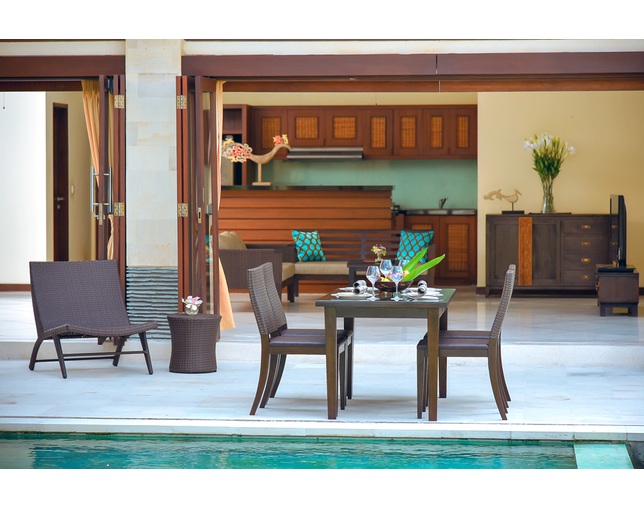 Alam Sari(アラム サリ) Synthetic Rattan Terrace Chairの写真