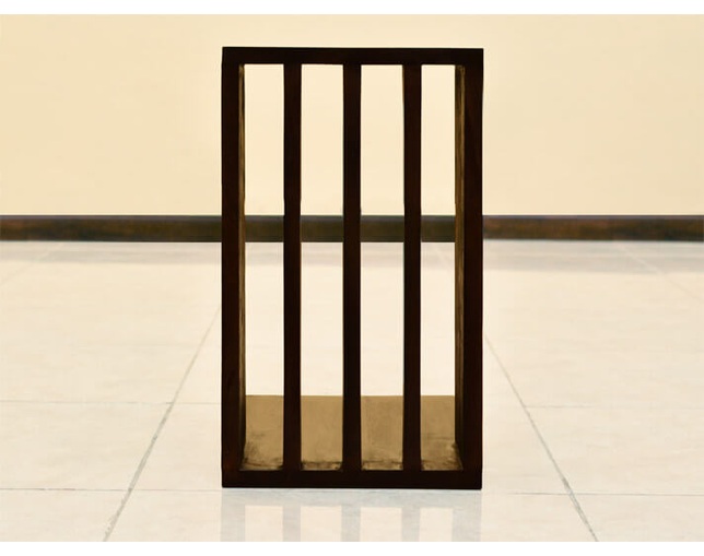 Alam Sari(アラム サリ) SIDE TABLE RASTIC の写真