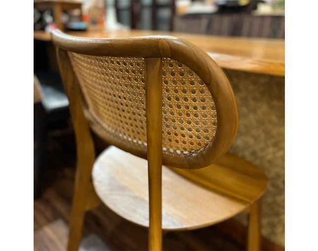 Alam Sari(アラム サリ) Teak ＆ Rattan Round Edge Chairのメイン写真