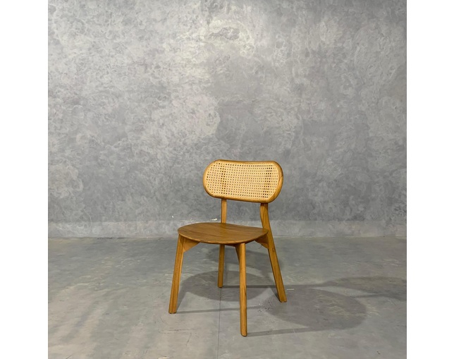 Alam Sari(アラム サリ) Teak ＆ Rattan Round Edge Chairの写真