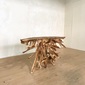 Alam Sari Teak Root Console Tableの写真