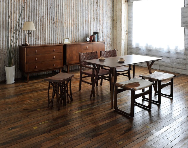 asri(アスリー) Fur Stool-Cow hideの写真