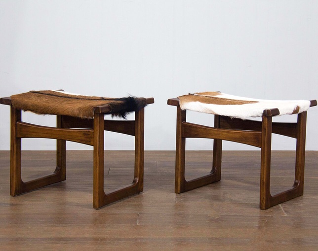 asri(アスリー) Fur Stool-Cow hideの写真