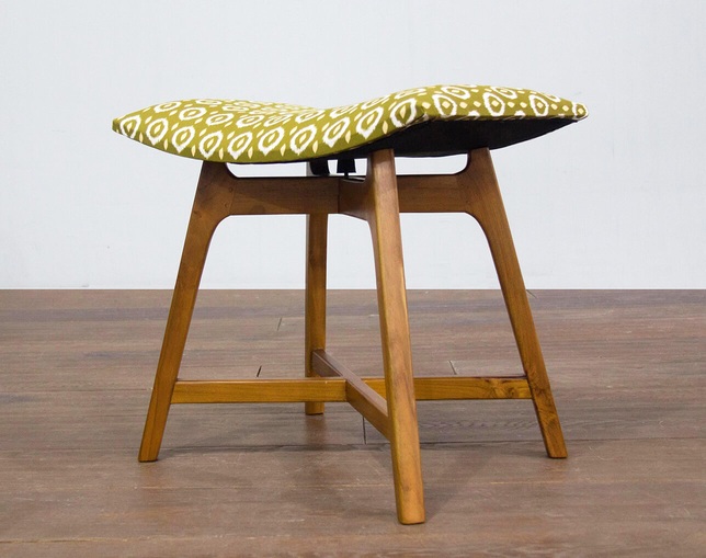 asri(アスリー) AMA Stool の写真