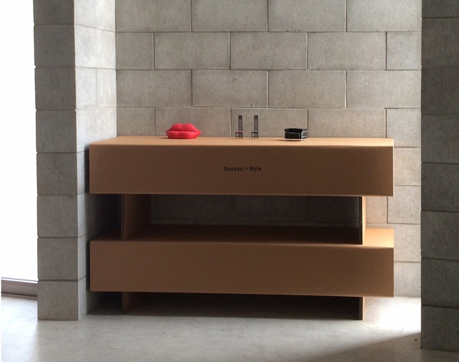 Danbaul×Style(ダンボール・スタイル) Kushishelfの写真