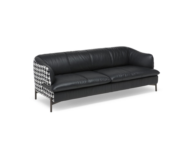 Natuzzi Italia(ナツッジイタリア) SATURDAYの写真